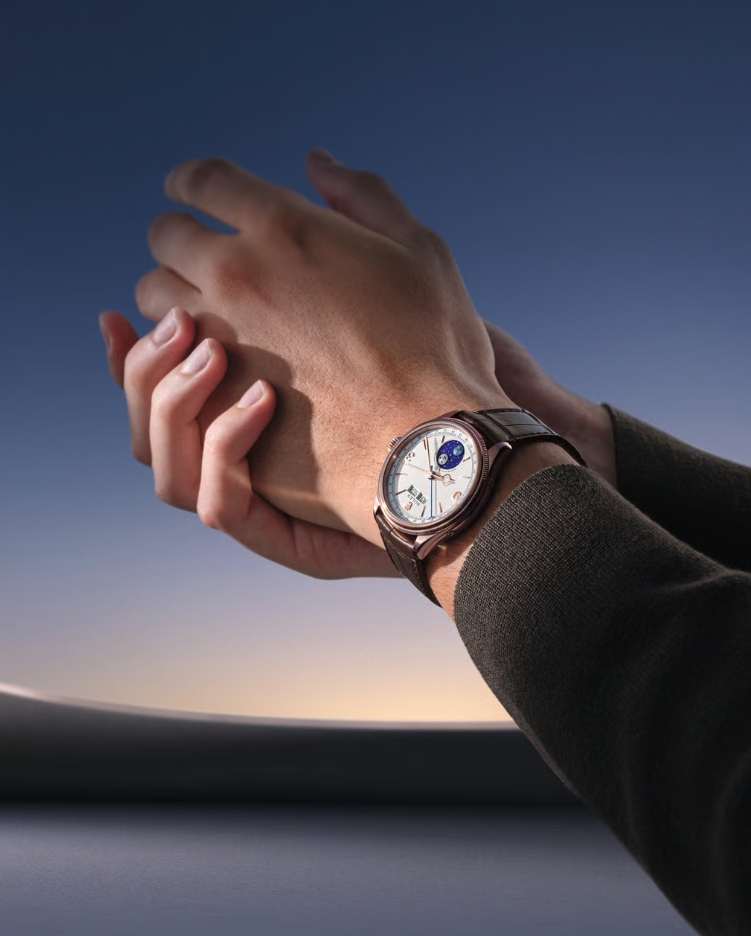 Rolex Perpetual Padellone replica watch shown on the wrist